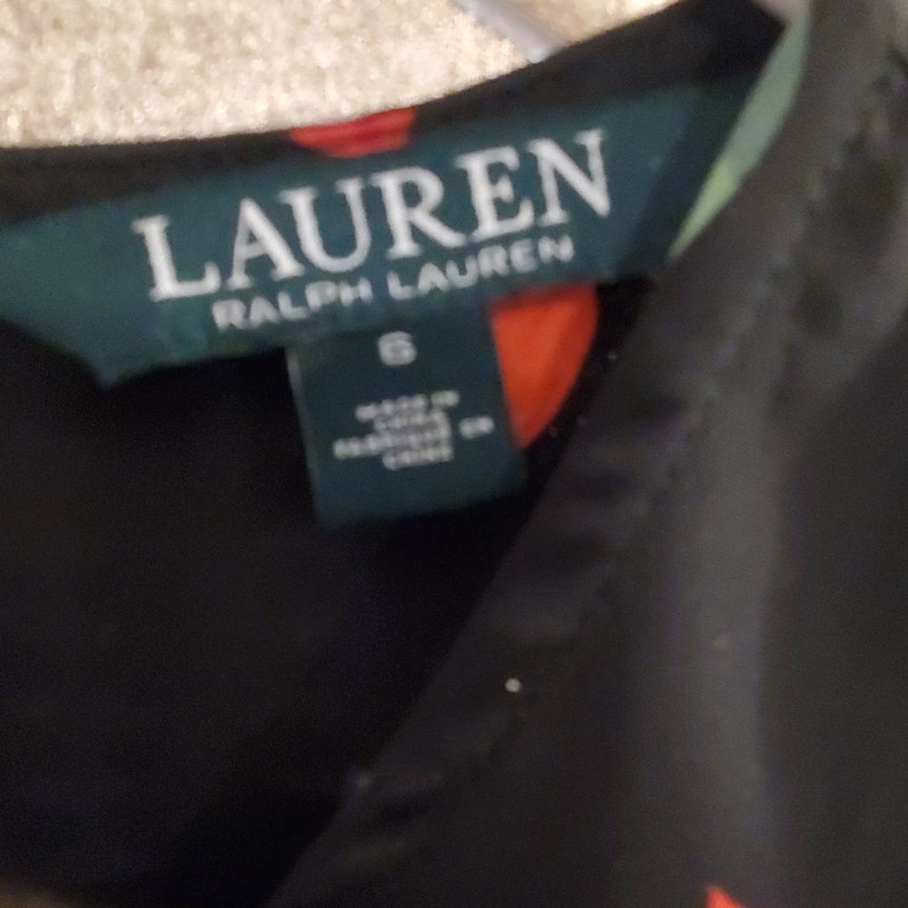 Dress - Picture 5 of 5